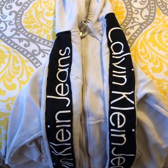 Jacket - Picture 3 of 4